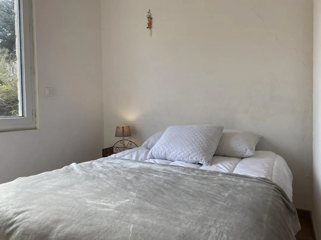 Villa 663 - Maison Individuelle Avec Un Exterieur, Situee En Plein Coeur Du Centre-Ville D'Erquy